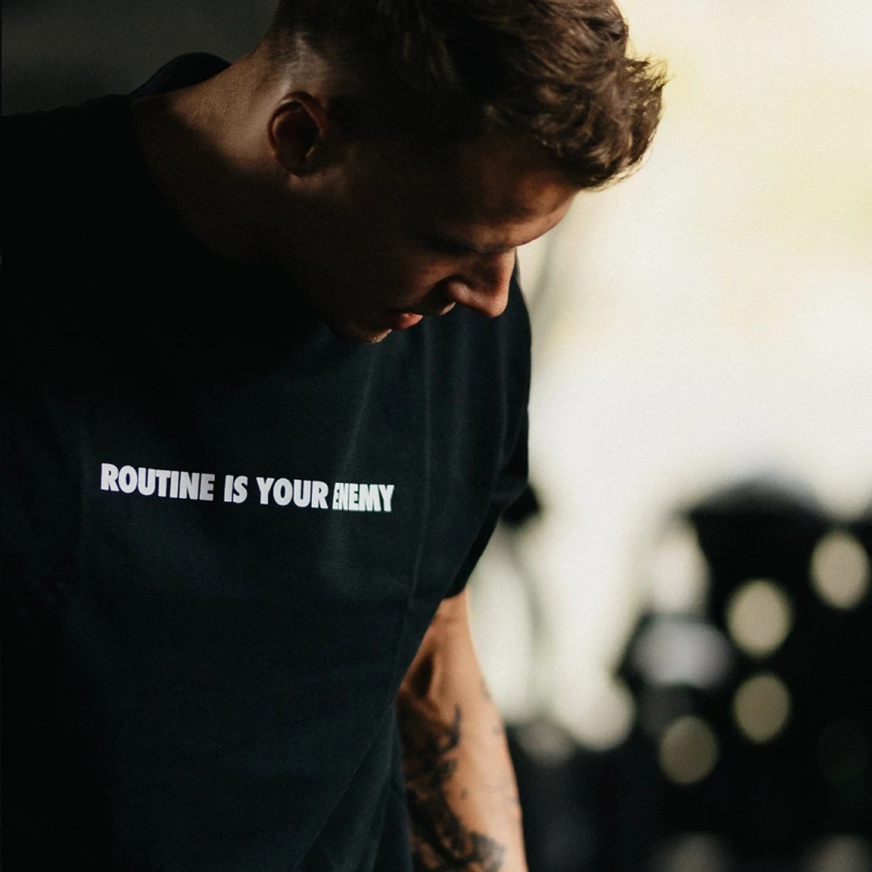 เสื้อยืดออกกำลังกายสำหรับนักกี - Crossfit Mayhem บทวิจารณ์และราคา