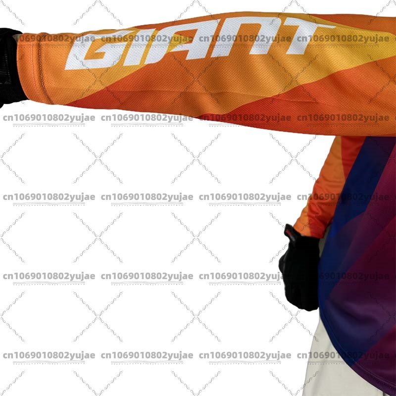 เสื้อเจอร์ซีย์จักรยานเสือภูเขา - Crossfit Gear Men บทวิจารณ์และราคา